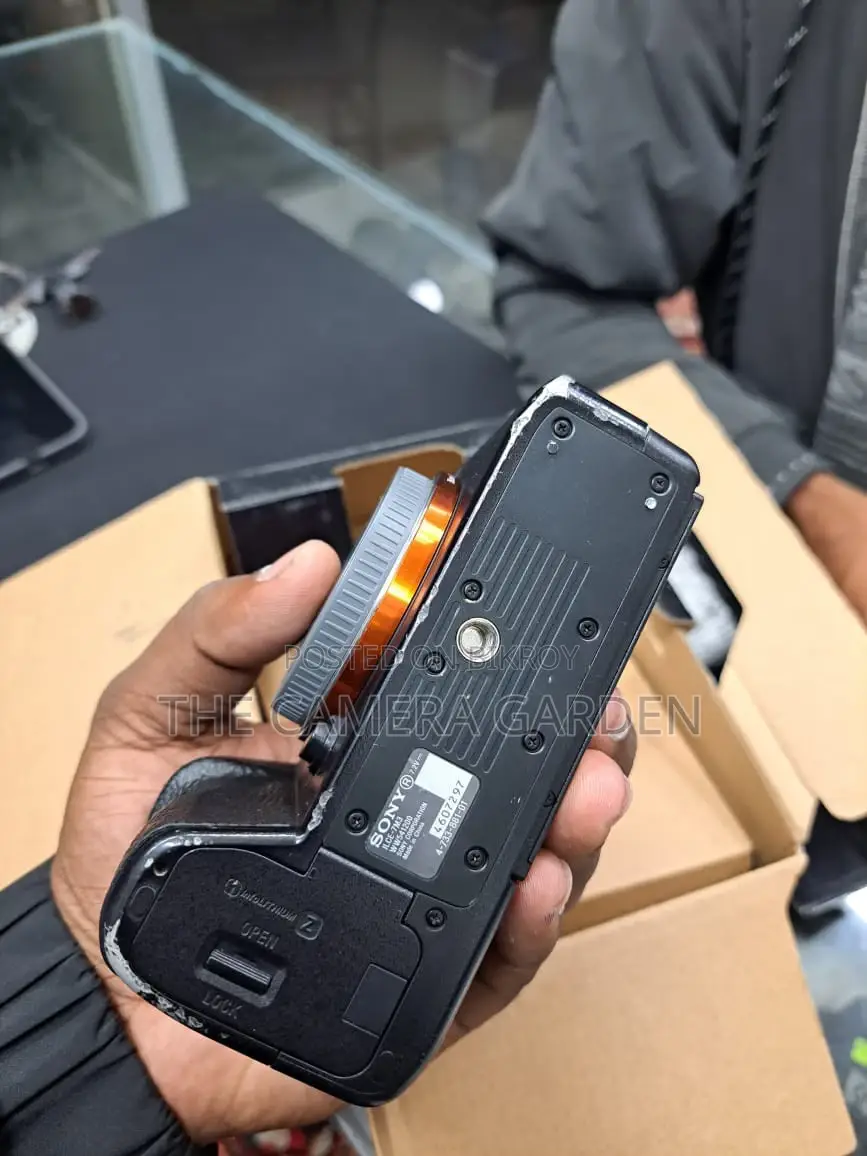 Sony a7iii body