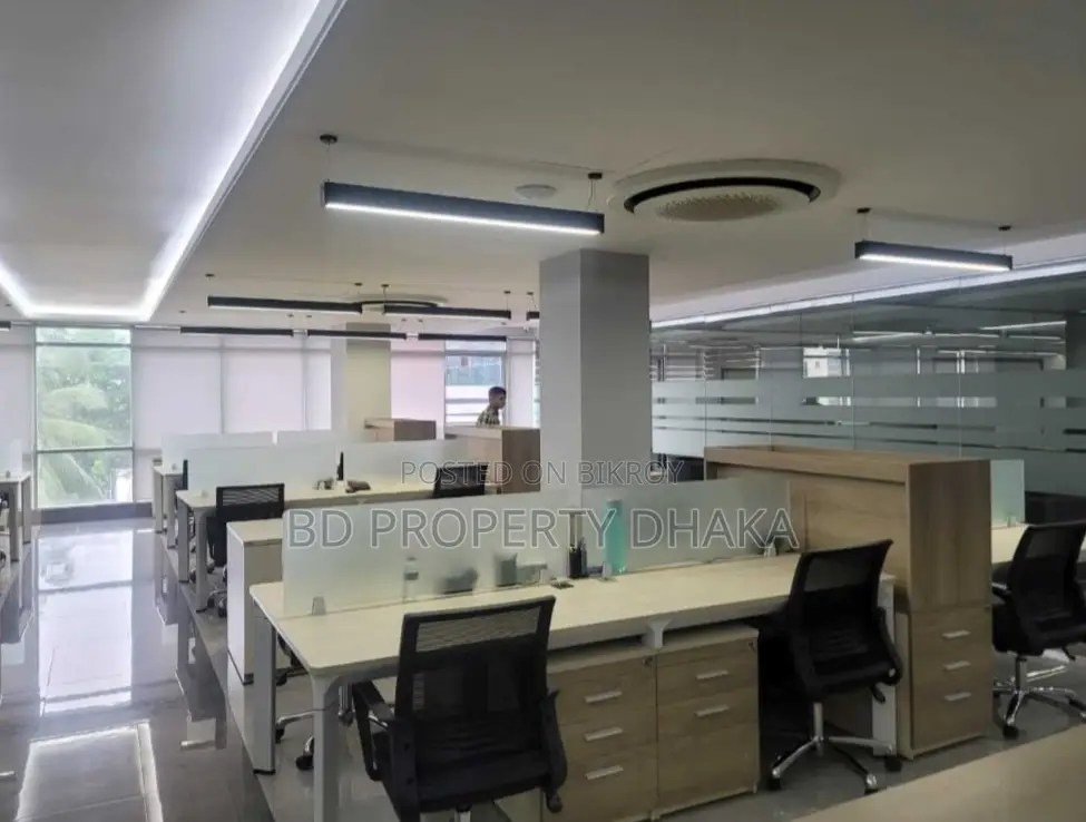 4500sqft New Modern furnished commercial space rent in Gulshan Avenue