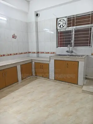 বনানীতে ৩০০০+ বর্গফুটের সুন্দর ৪ বেডরুমের ফ্ল্যাট বিক্রয়