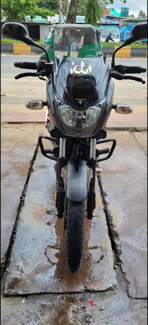 Bajaj Pulsar SD ABS 150cc 2024