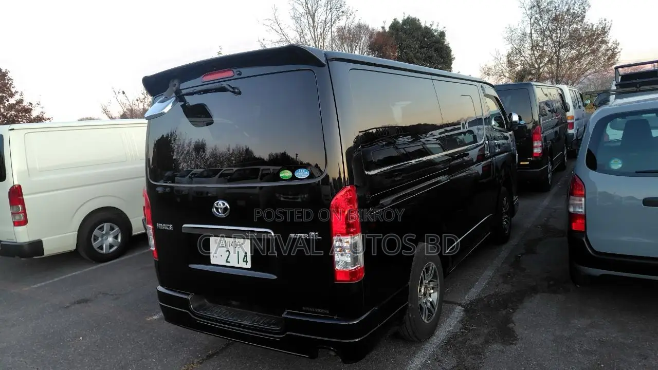 Toyota Hiace SUPER GL DARK PRIME 2021