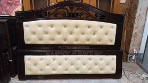 BED 5/7 & 6/7 FEET LEATHER. M # 264