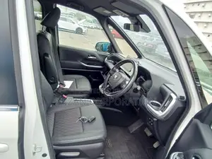 Toyota Noah SZ Package 2022