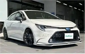 Toyota Corolla WXB HYBRID PEARL 2021