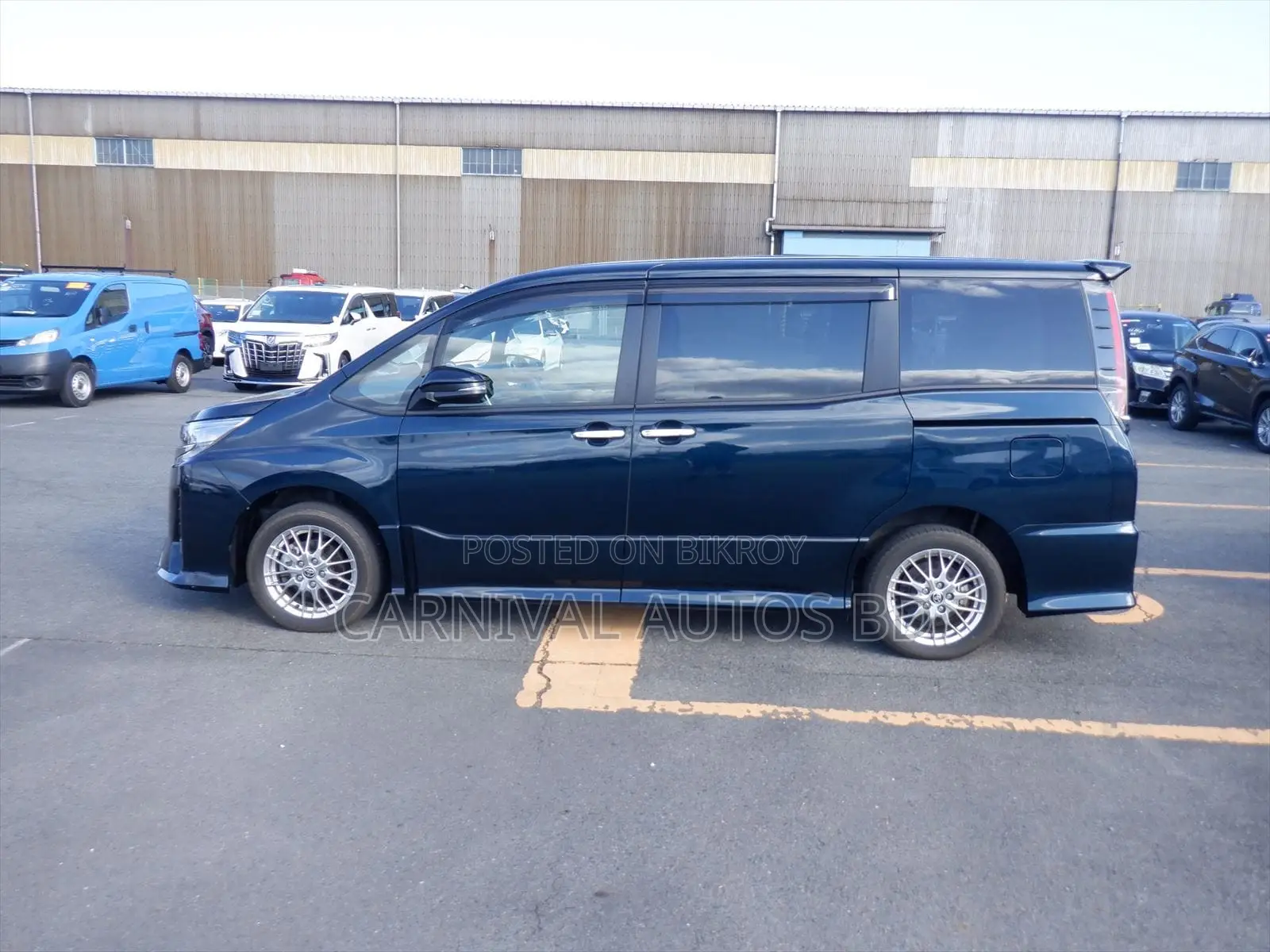 Toyota Noah SI WXB MICA BLUE 2021