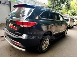 Foday Landfort SunRoof MoonRoof 2015