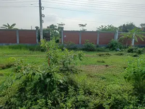 Near Lake, 7.5 Katha Plot In Sec#10
