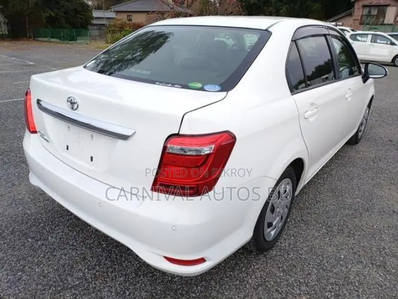 Toyota Axio EX NON HYBRID WHITE 2020