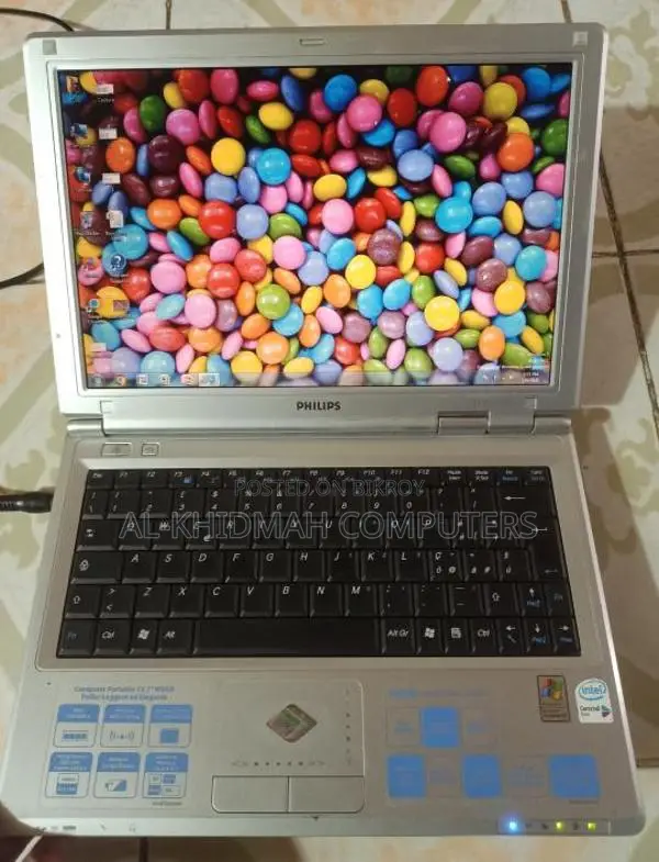 Philips Japanese Laptop, সারাদেশে কুরিয়ারে ডেলিভারি দেওয়া হয়।