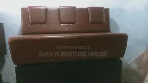 হাতা ছাড়া ৩ সিট সোফা (sofa) 3 sit