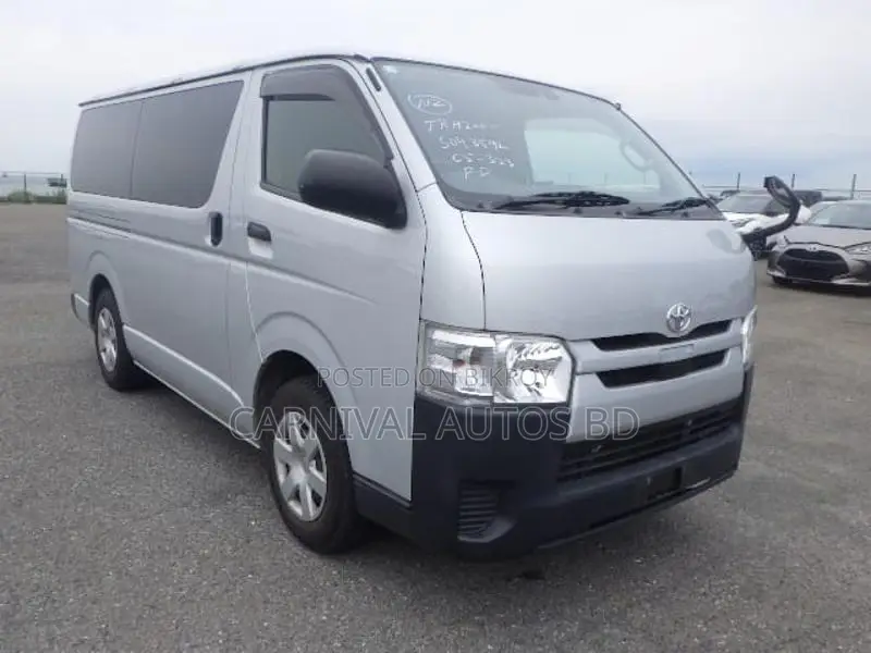 Toyota Hiace GL SILVER 2020
