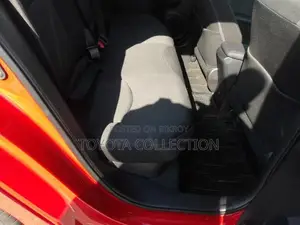 Toyota Prius S SAFETY PACKAGE 2022