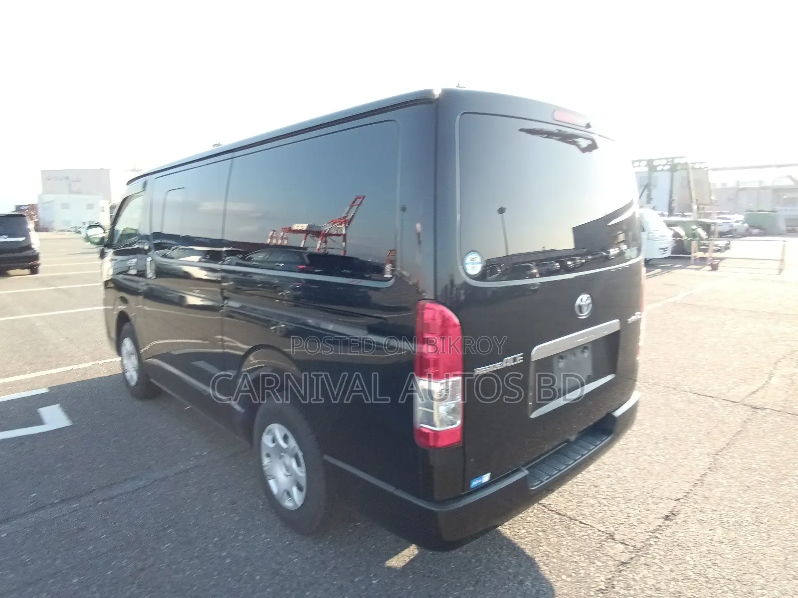 Toyota Hiace SUPER GL KEY START 2020