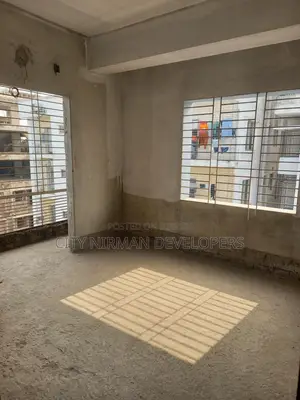 1000 sqft Ready Flat for Sale in the "Nirman Aparajita" Project!