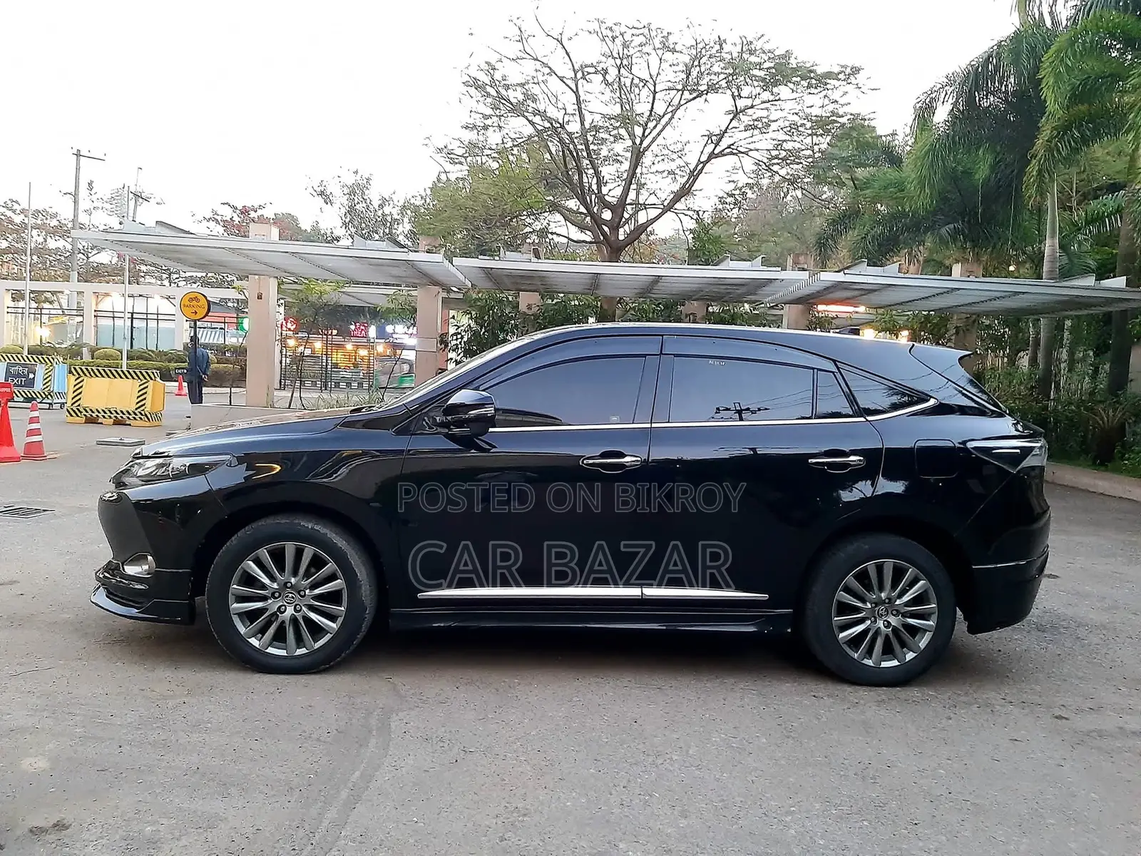 Toyota Harrier Advance Premium Pkg 2015
