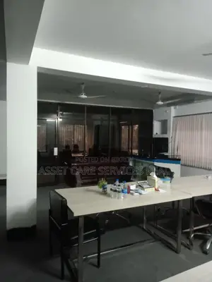বনানীতে ভাড়ার জন্য সুন্দর অফিস স্পেস