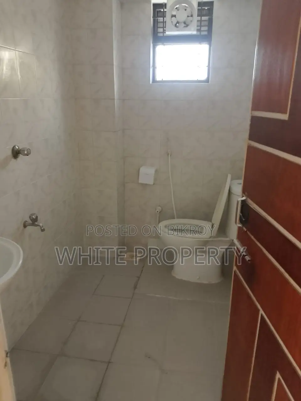Used Apartment Sale at Mohammadpur Tazmohol Road