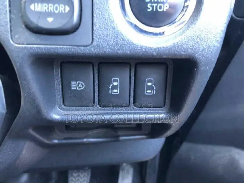Toyota Hiace SUPER GL DARK PRIME 2020