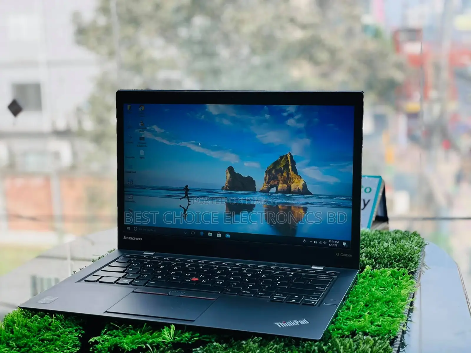 Lenovo ThinkPad X1 Carbon Core i7 6th 8GB RAM Laptop