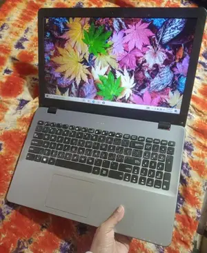 Asus Core i3 8th Gen Ultra Slim Laptop, 128/4, Dedicated Graphics.