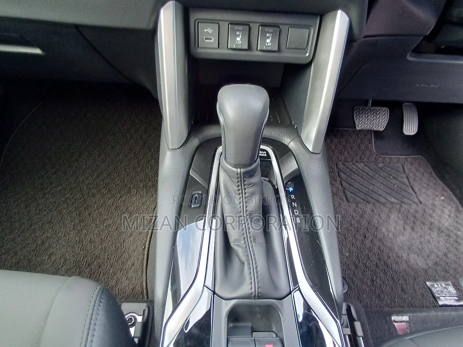 Toyota Corolla Cross Z Leather 5-Grade 451km 2024