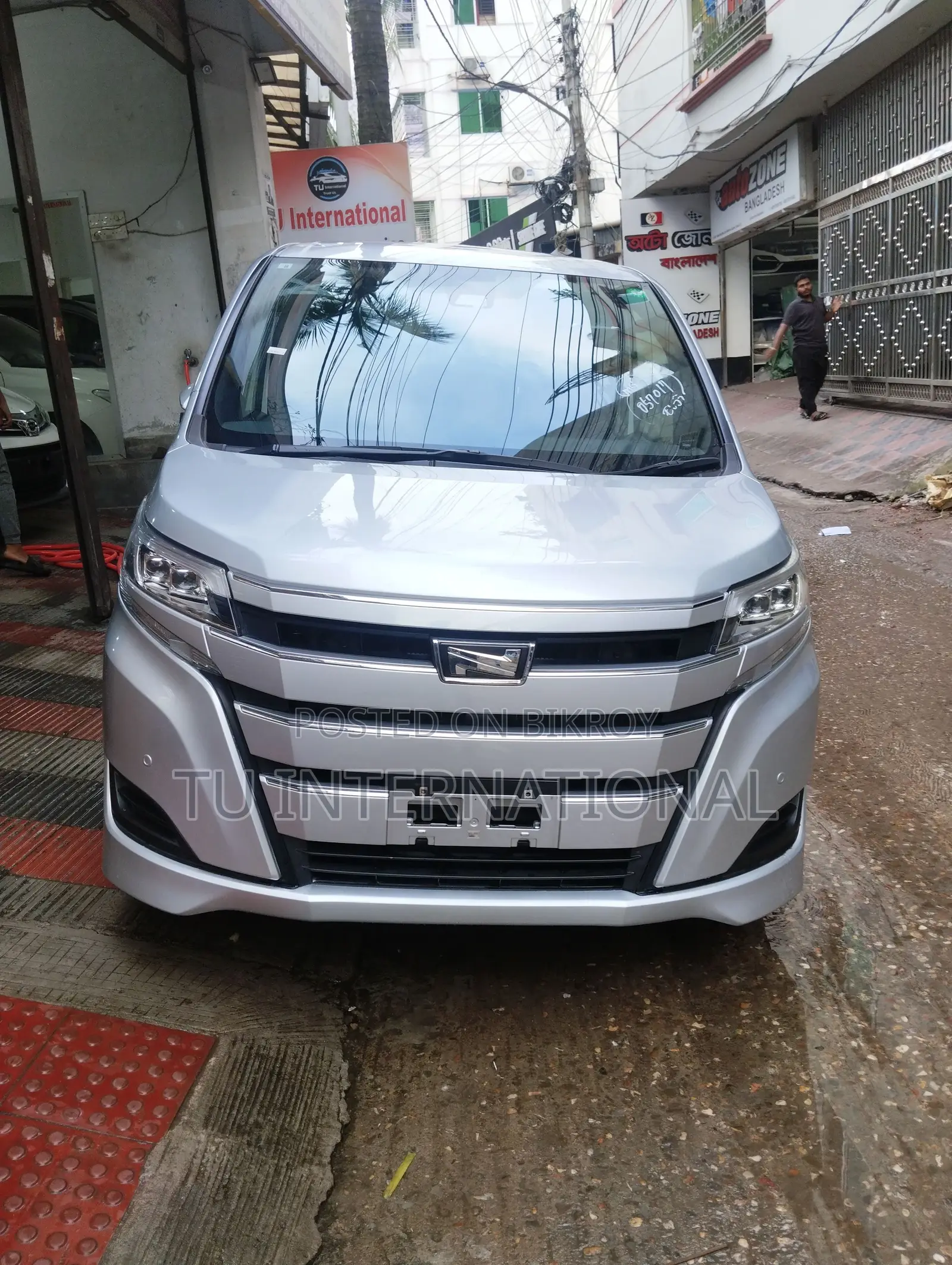 Toyota Noah KEY START NON HV-PKG 2020