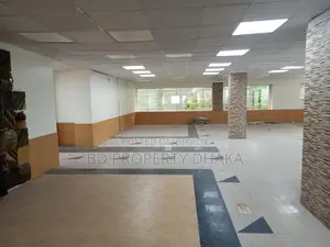 2000sqft Nice Open Commercial Space Rent in Gulshan Avenue