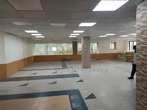 2000sqft Nice Open Commercial Space Rent in Gulshan Avenue