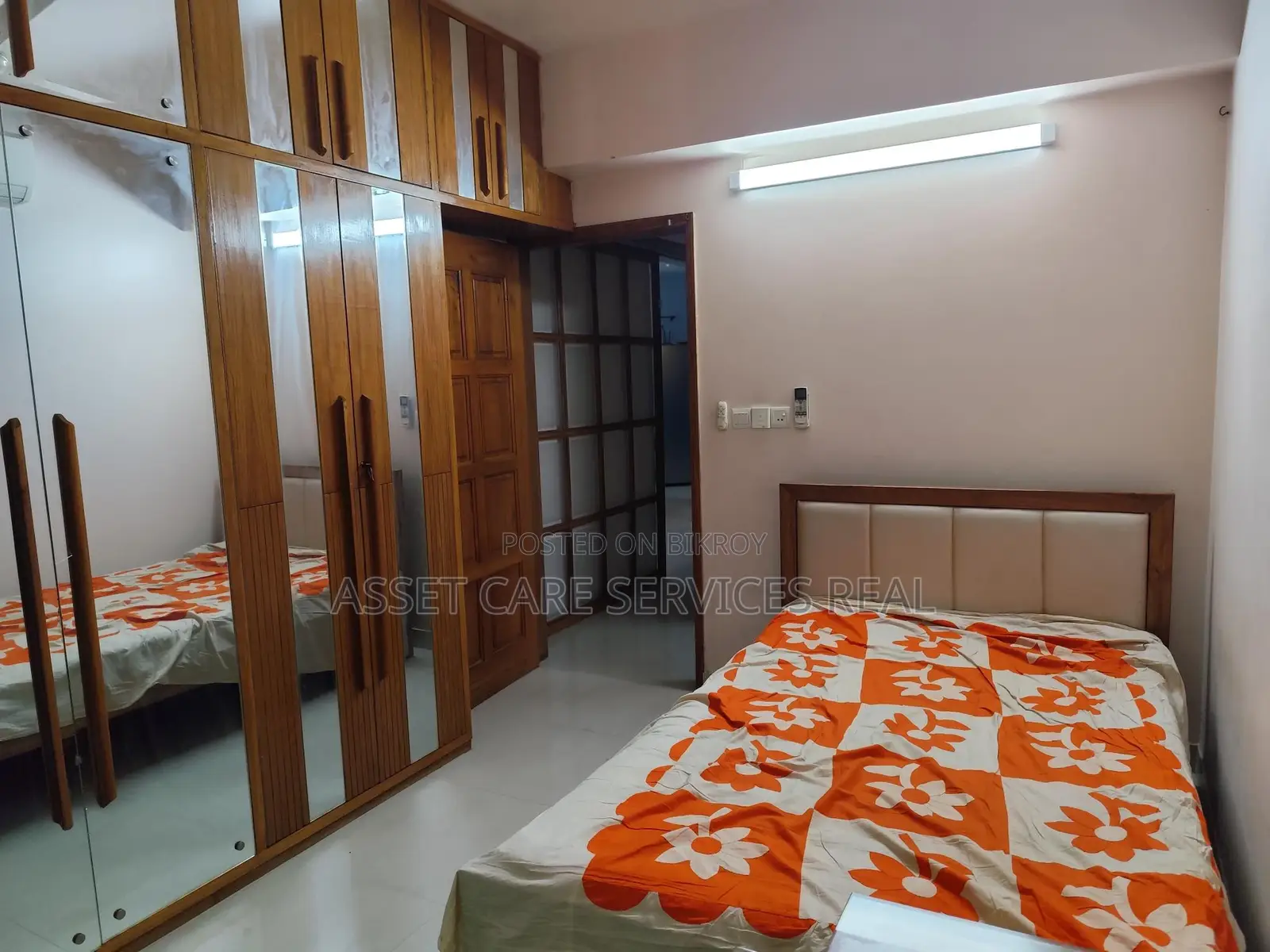 South Banani 3-Bed Fully Furnished Apartment for Rent Near Road-11
