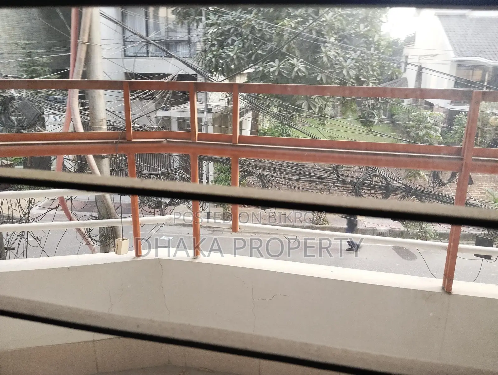 2800 SFT 4 BED FLAT FOR RENT IN BARIDHARA
