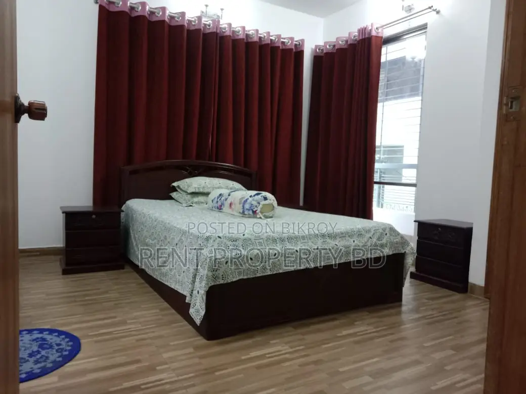 3 Bed Fully Furnished Apartment Rent At Gulshan