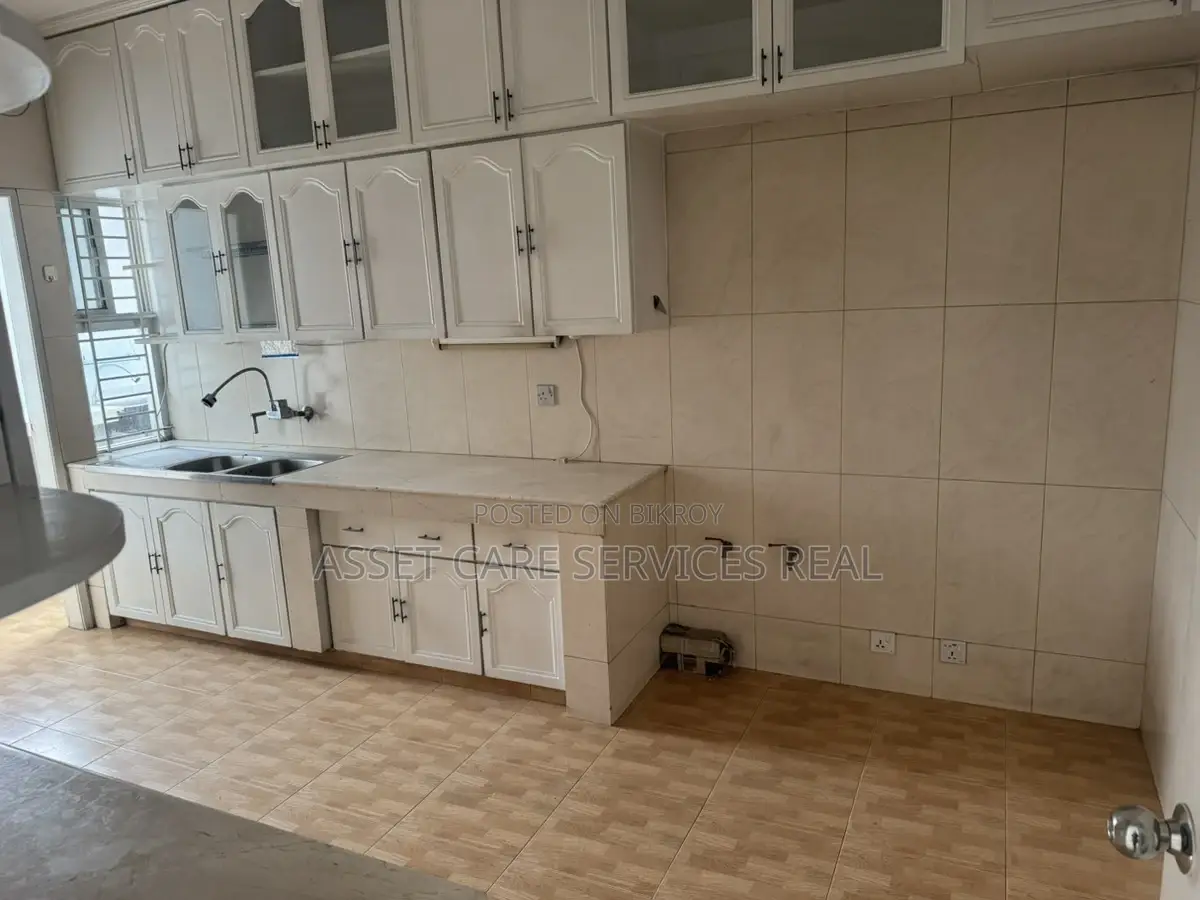 Excellent Duplex Apartment Rent in Diplomatic area North Gulshan-2