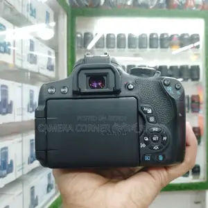 Canon 750D ও yn50mm f1.8 লেন্স