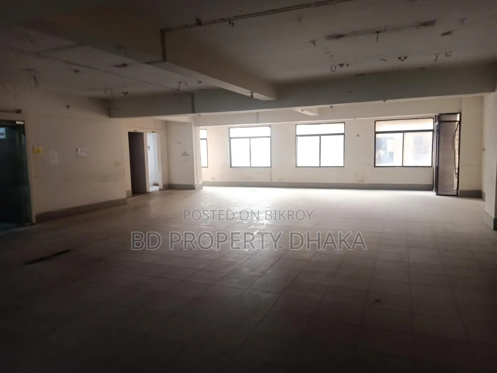 4500 Sqft Open Commercial Space Rent in Mohakali