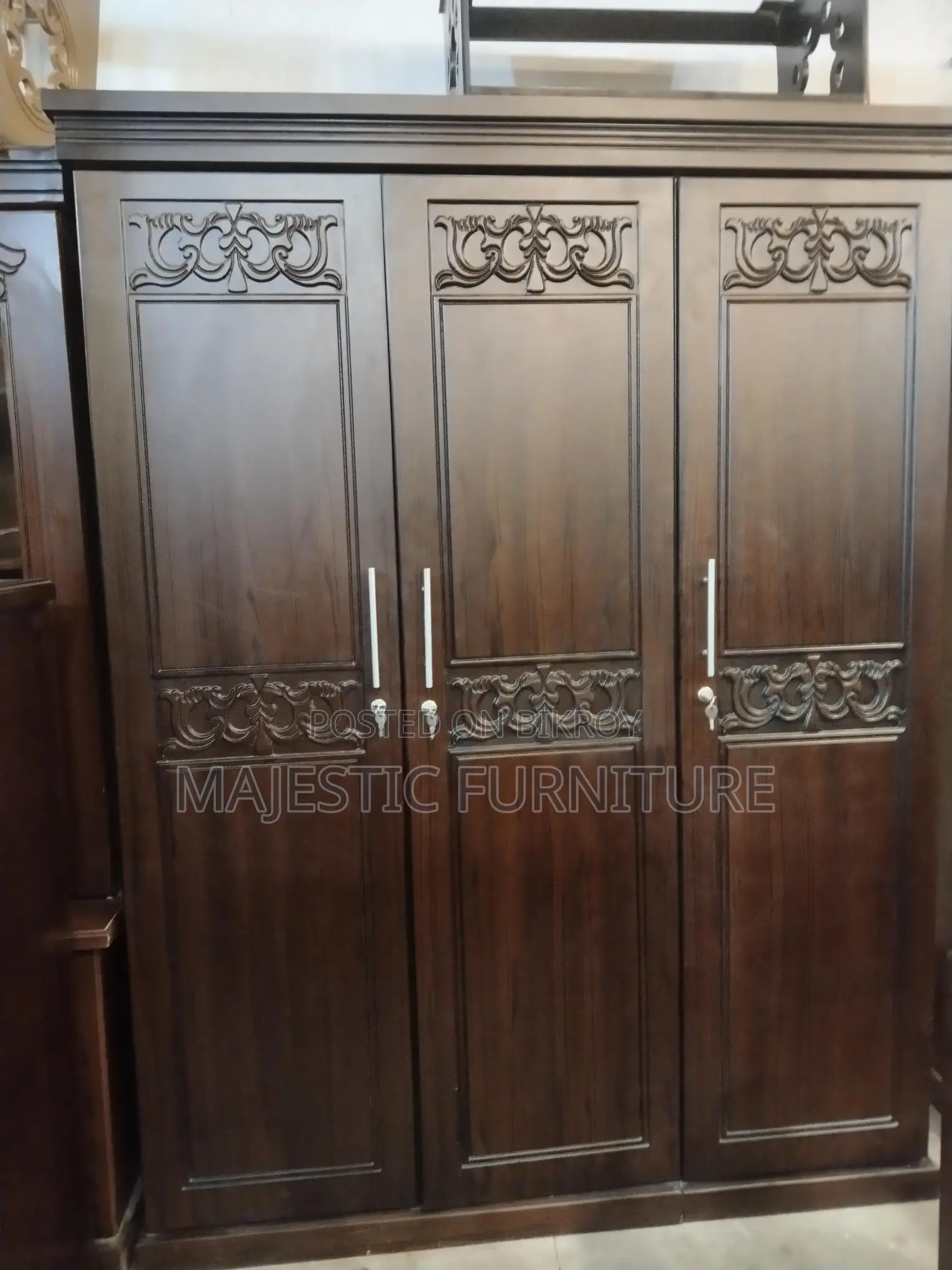 ALMIRA 3 PALLA MDF. M # 2736