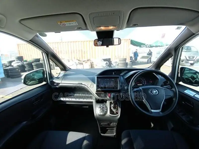 Toyota Noah X SMART PACKAGE 2021