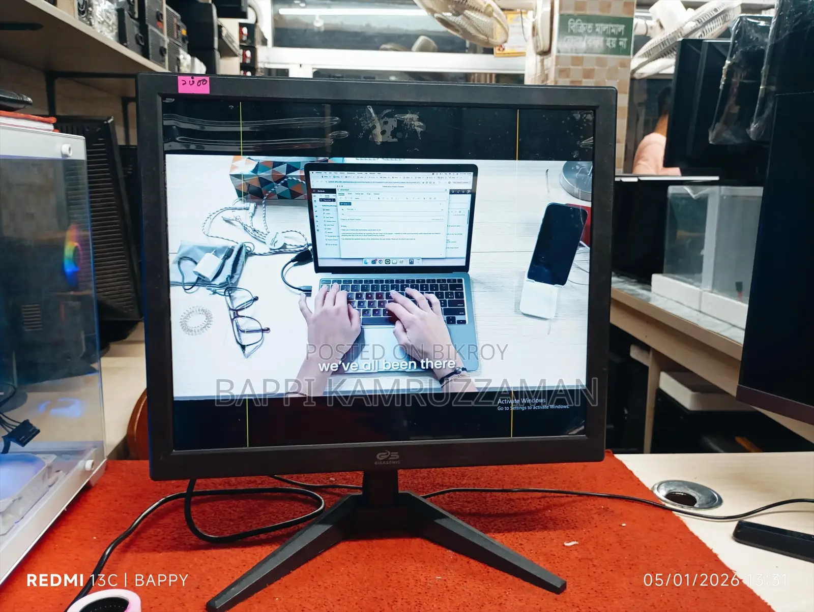 Affordable Quality Chinese Monitor with Marks.