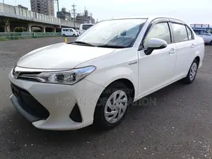 Toyota Axio 1.5 Hybrid 2WD 2020 White