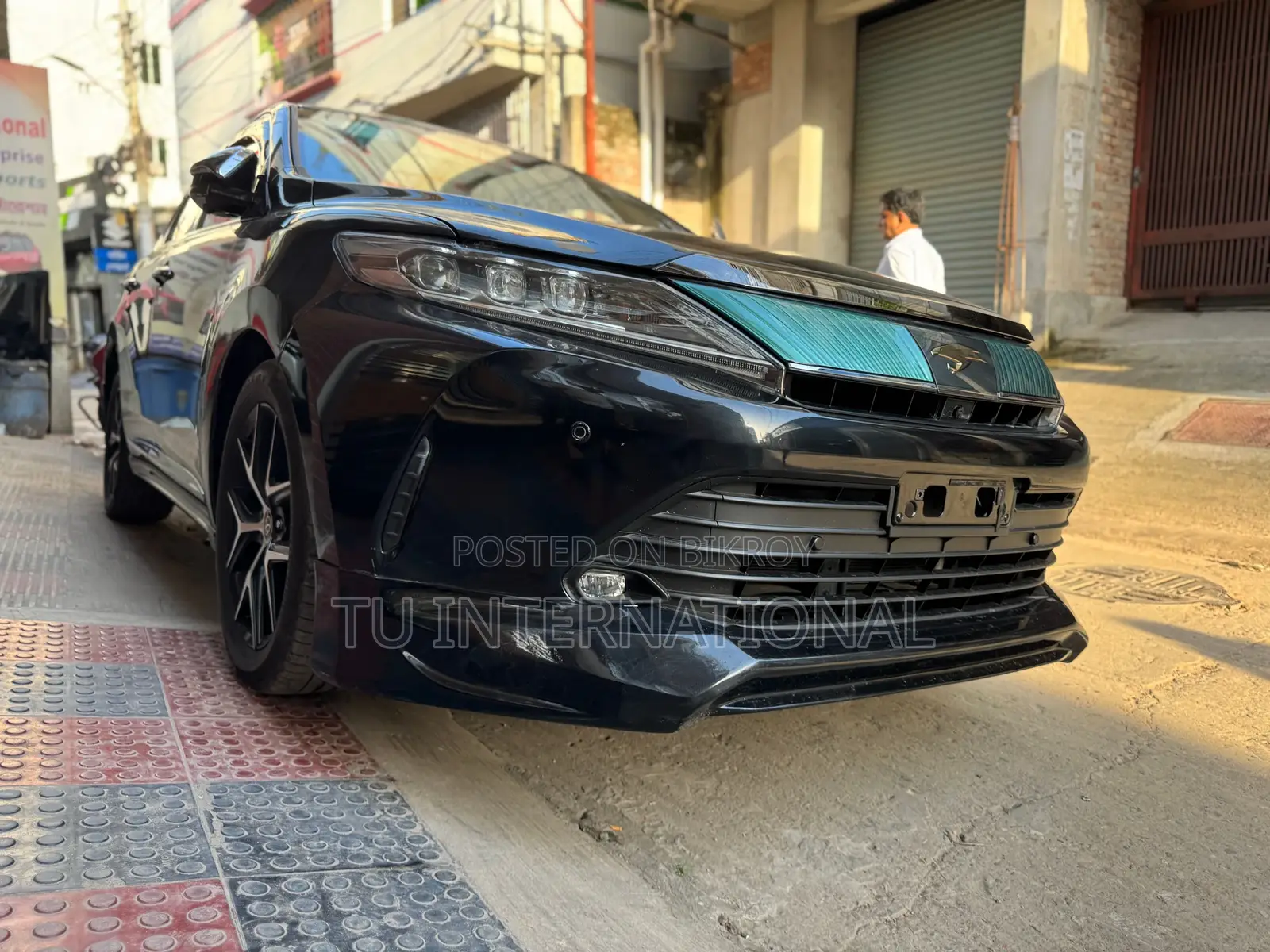 Toyota Harrier NON HV PKG OLD SHAPE 2020