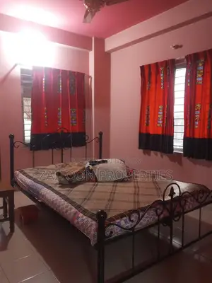 মোহাম্মদপুর বাস স্ট্যান্ডের নিকটে তিতাস গ্যাসসহ রেডি ফ্ল্যাট বিক্রয়