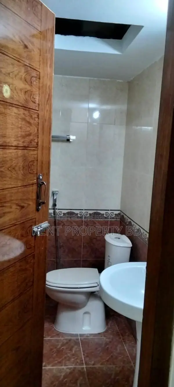 Exclusive Bashundhara Fully Furnished Apartment Rent