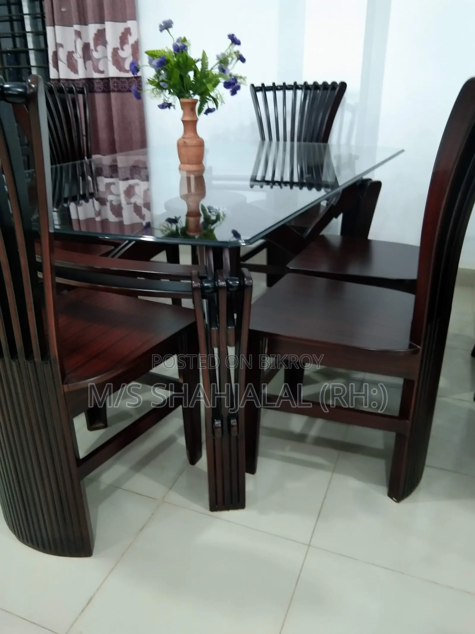 Peacock Design Dining Set (6 Chairs)