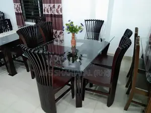 Peacock Design Dining Set (6 Chairs)