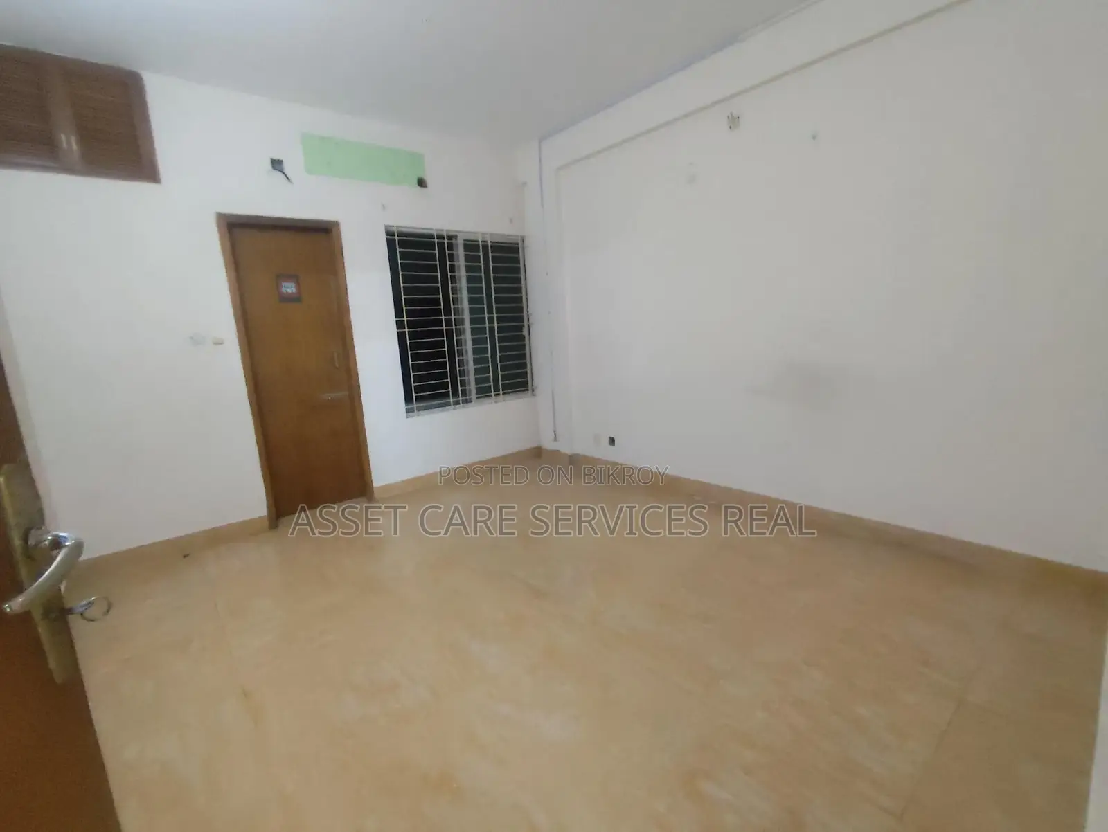 1100-Sqft Office Space Rent In South Banani