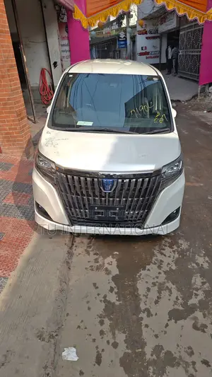Toyota Esquire HYBRID GI PREMIUM... 2020