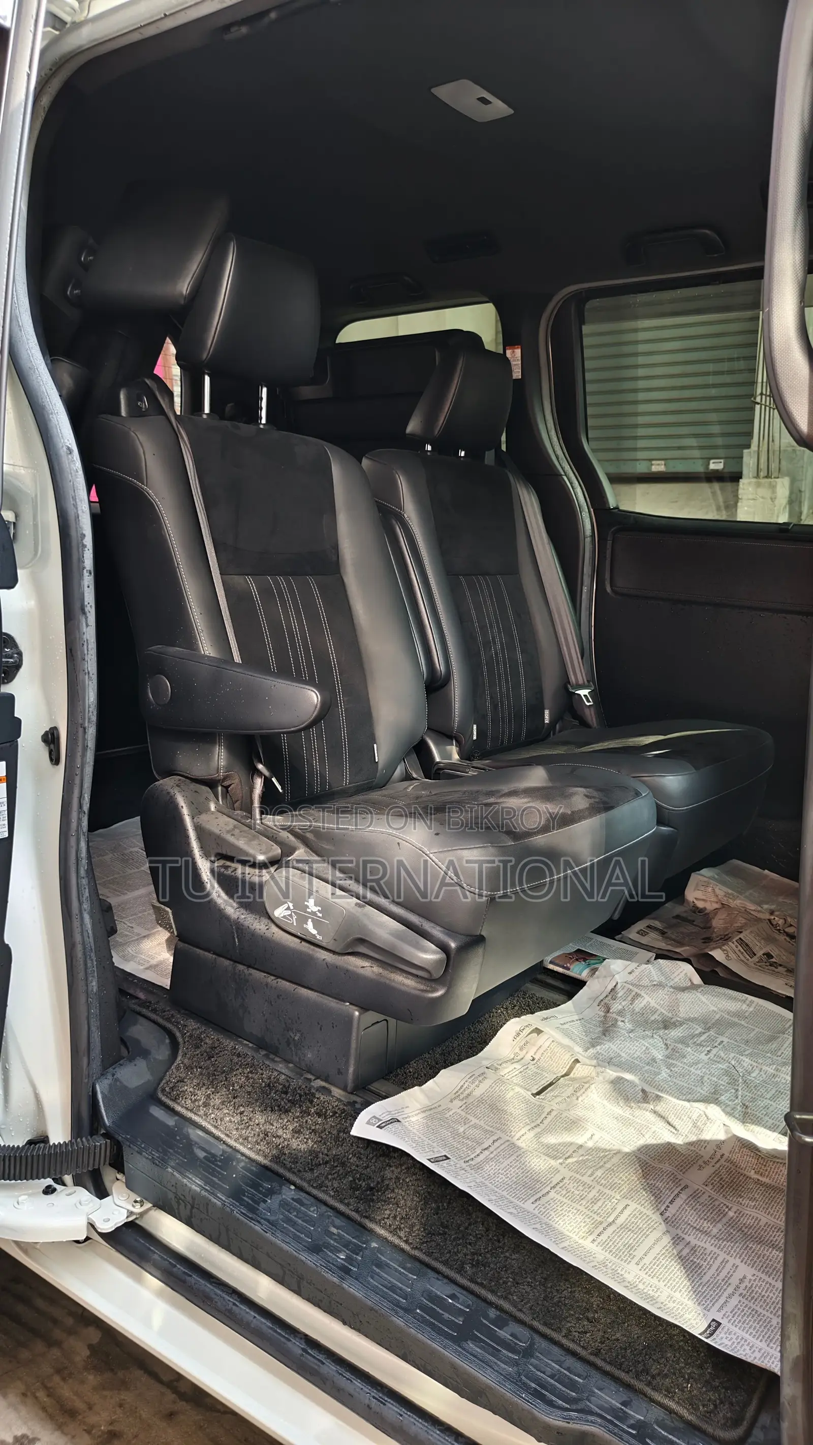 Toyota Esquire HYBRID GI PREMIUM... 2020