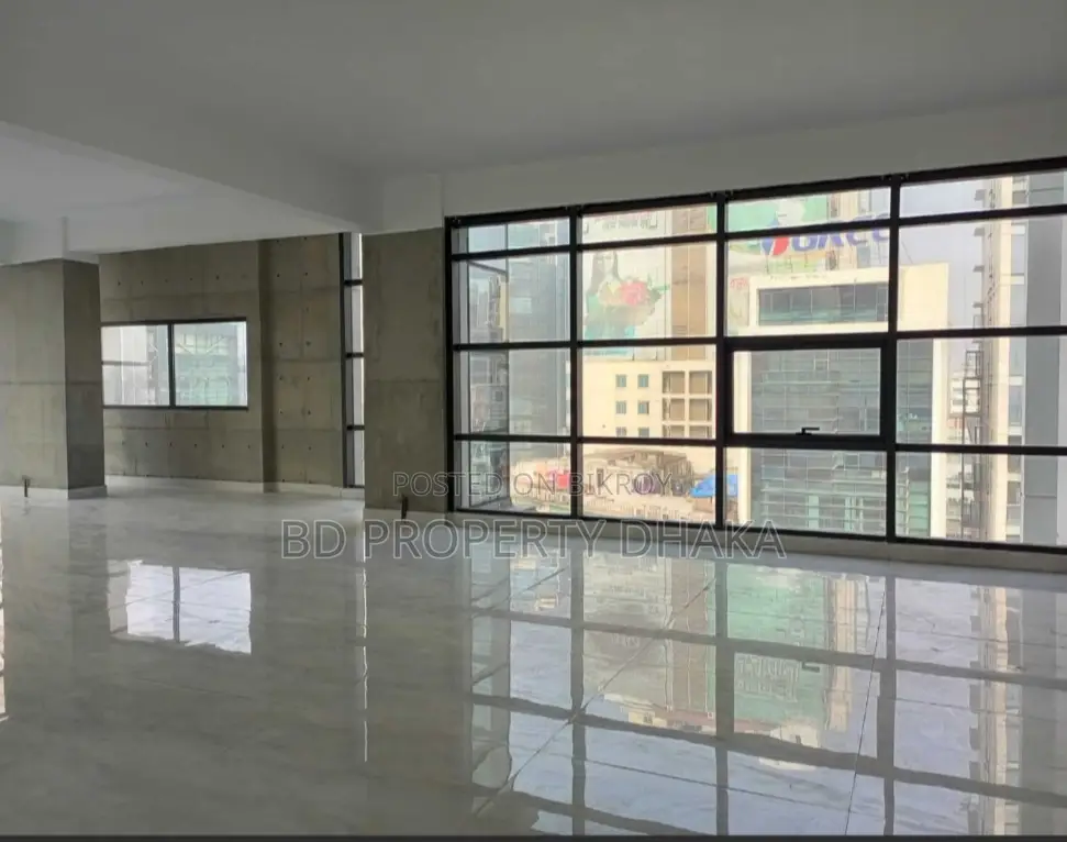4500 Sqft Open Commercial Property Rent in Banani