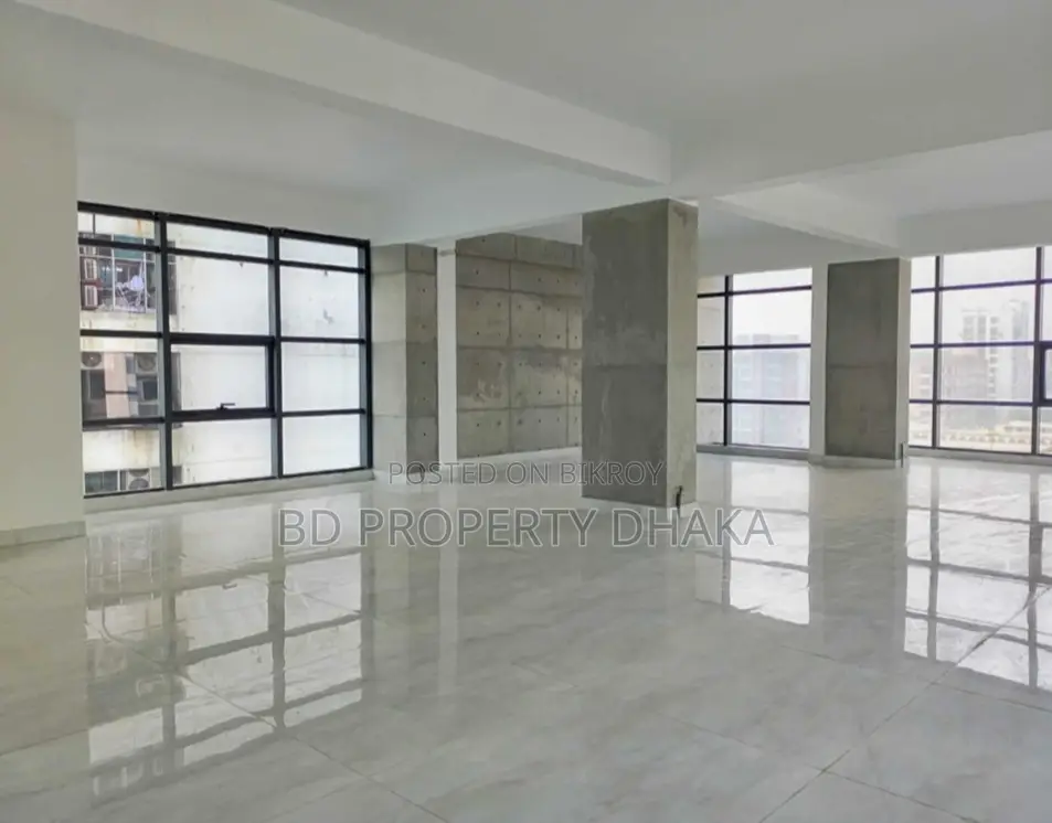 4500 Sqft Open Commercial Property Rent in Banani