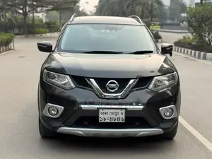 Nissan X-Trail 7 Seater SunRoof 2015