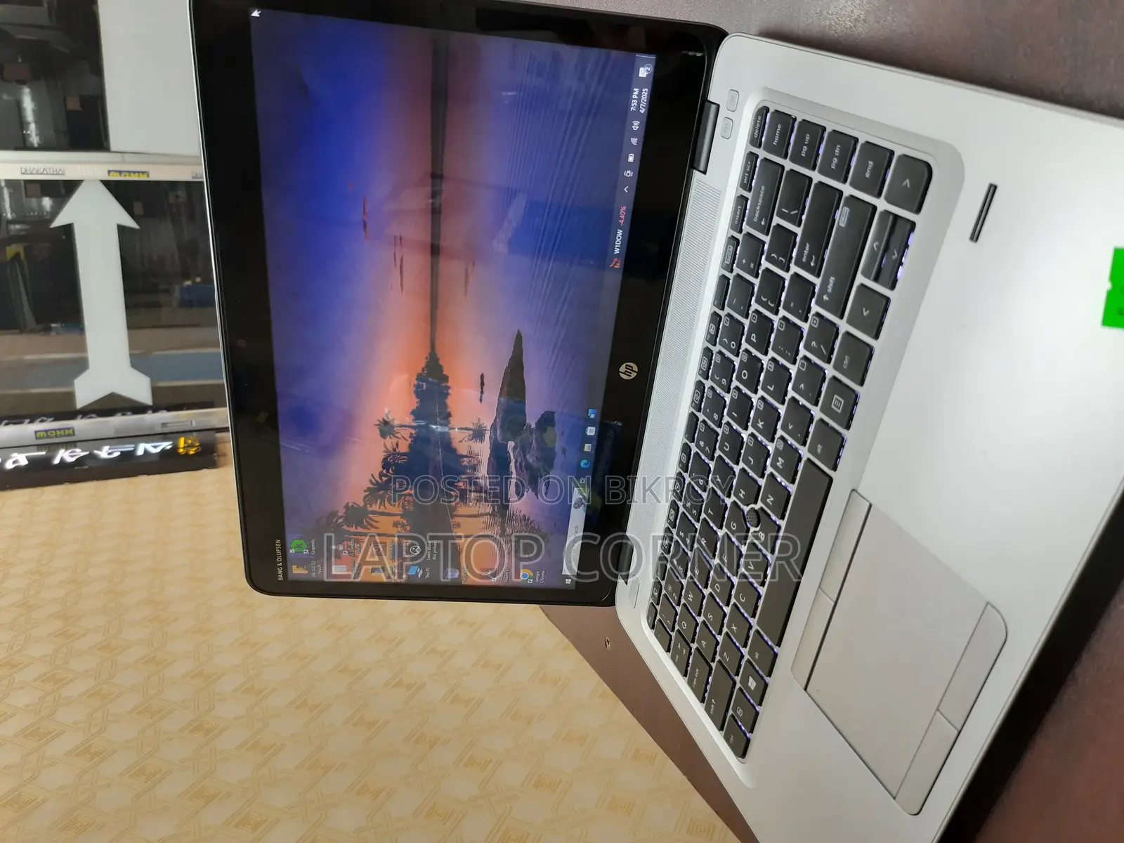 Intel core i5**6th generation.